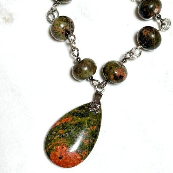 Genuine Jungle Green Unakite Necklace, Natural Gemstone Pendant Necklace - Picture 5 of 16